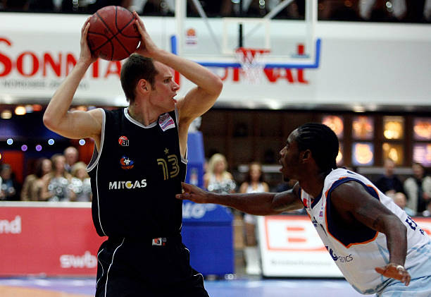 在网坛迅速 在网坛迅速