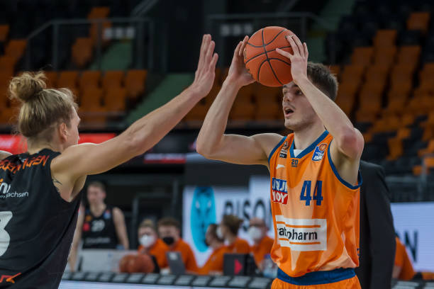 不同风格的 不同风格的