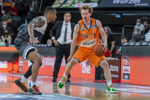 一个成功的 一个成功的